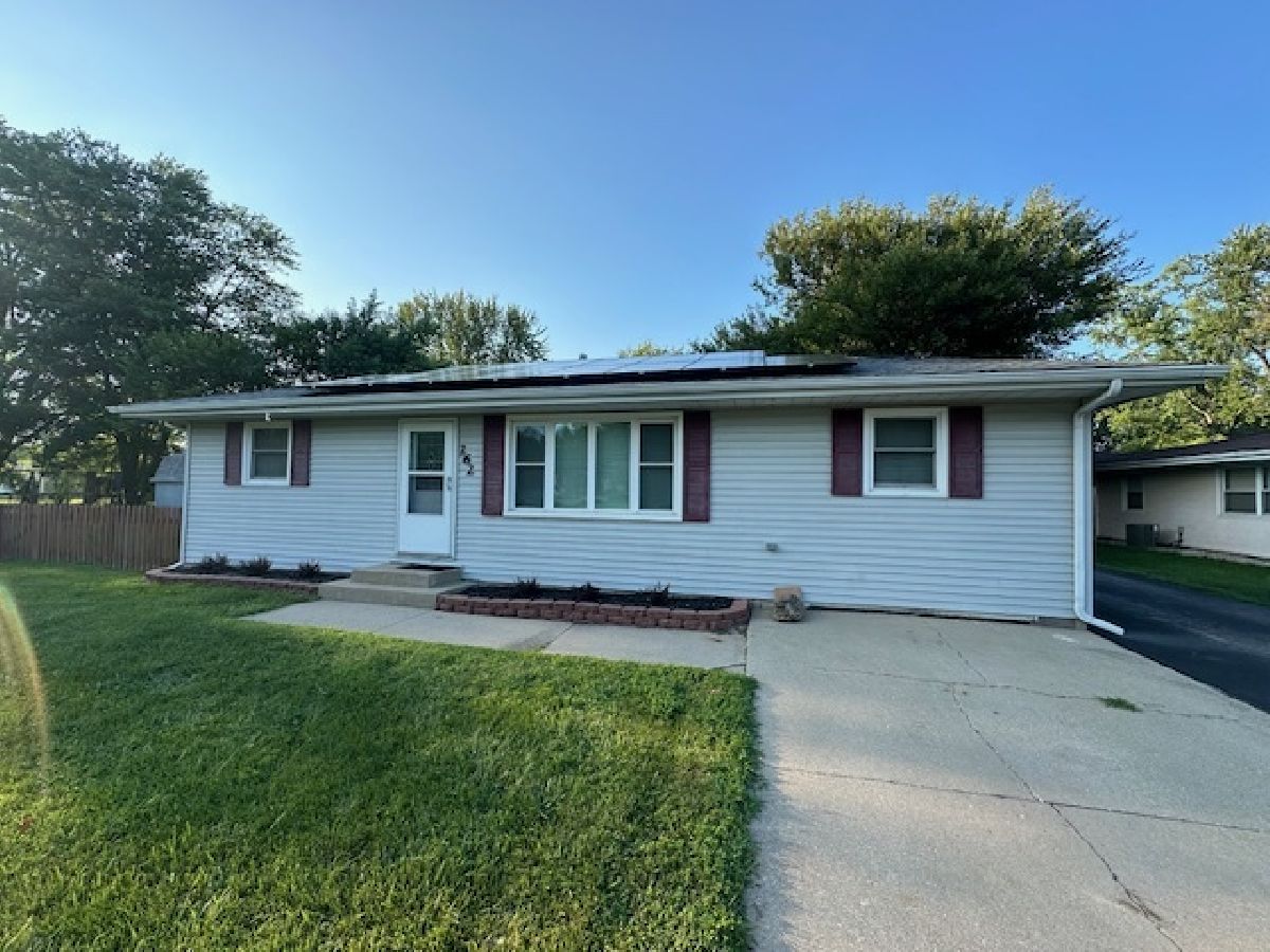  For Sale Braidwood Illinois, 262 Kennedy Road