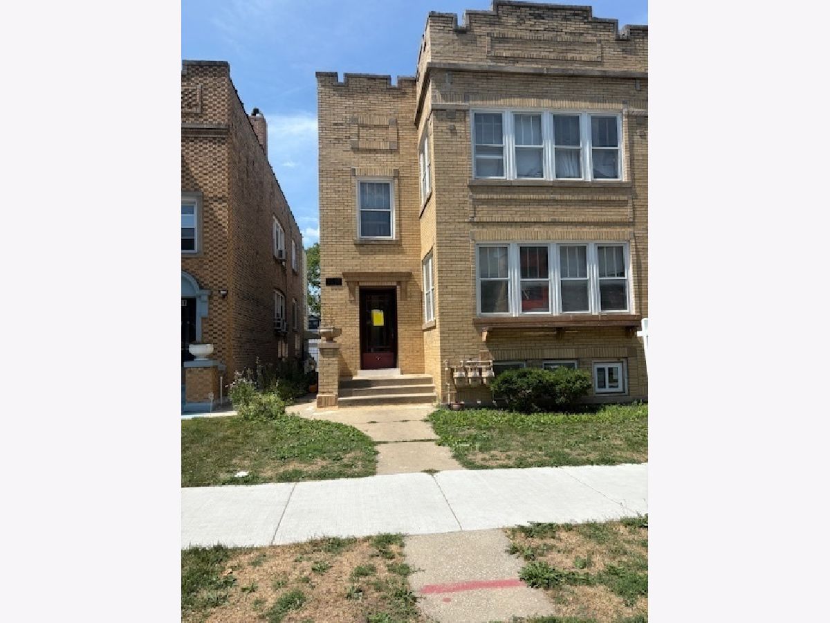  Sold Chicago Illinois, 6140 Campbell