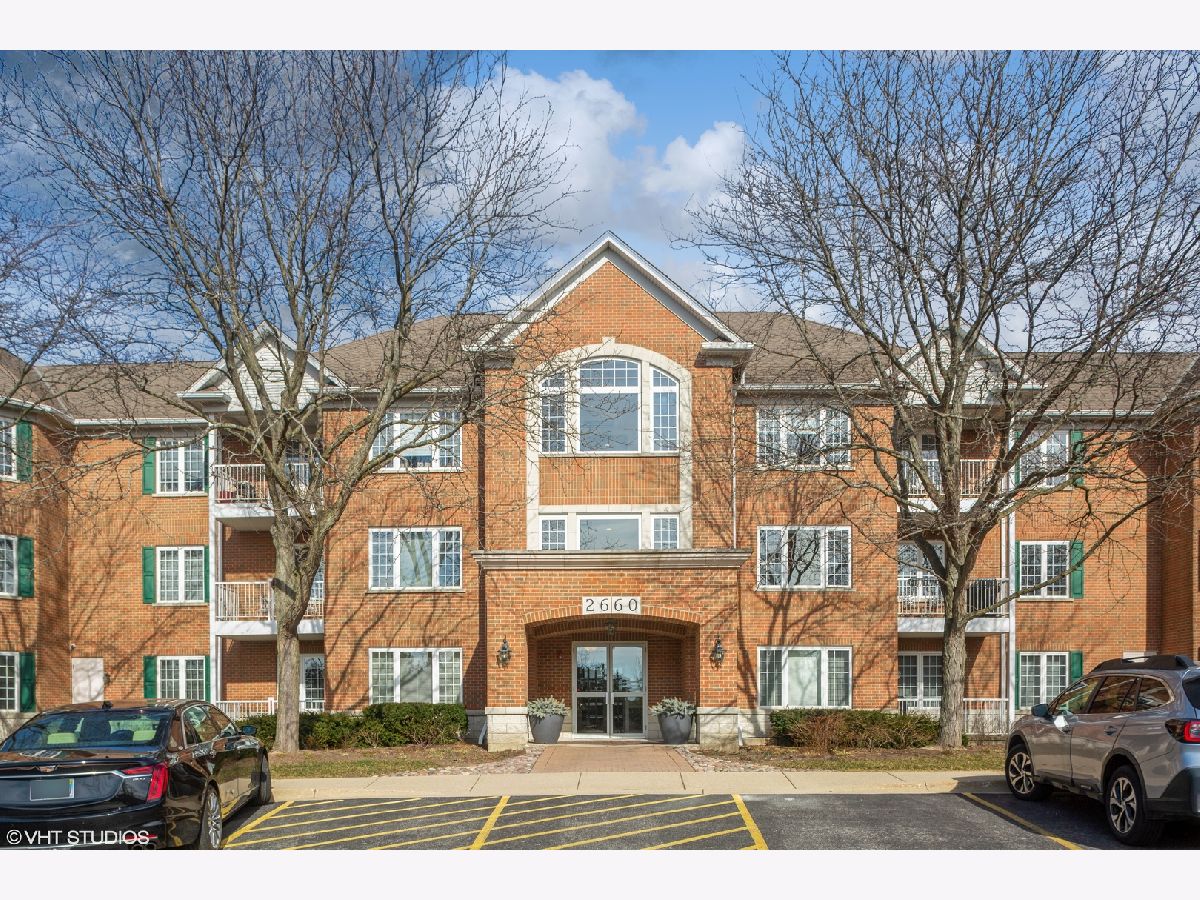  Rented Glenview Illinois, 2660 Summit