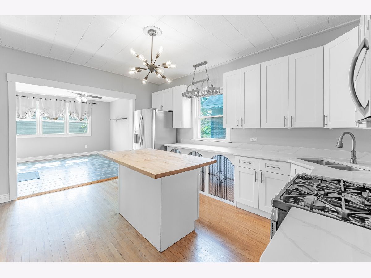 Rented Berwyn Illinois, 1327 Harvey