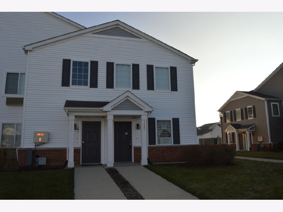  For Rent Yorkville Illinois, 148 Bertram
