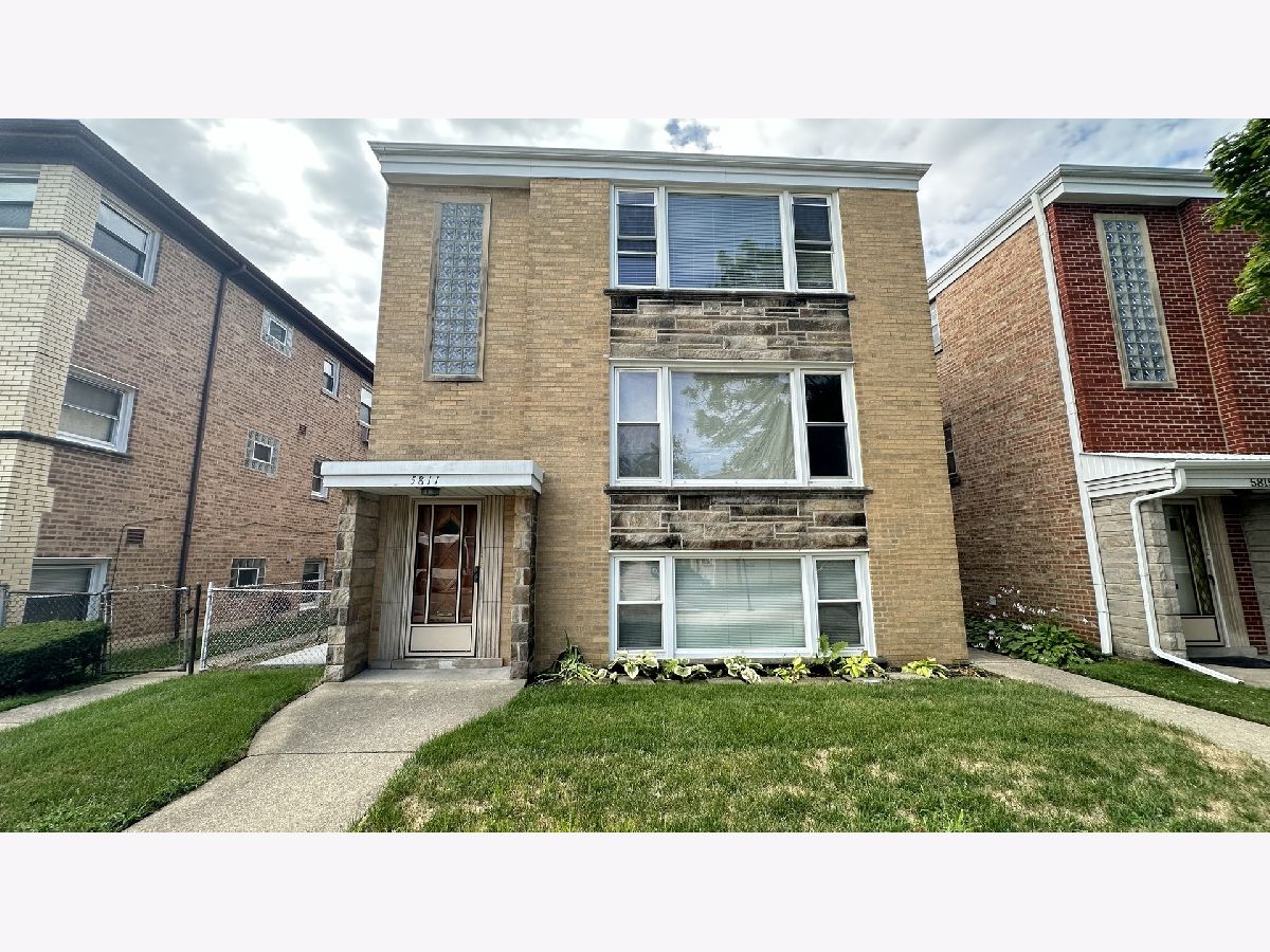  Rented Chicago Illinois, 5811 Lawrence
