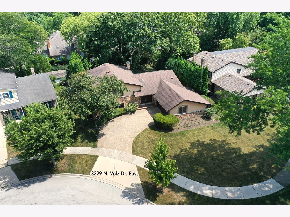 Homes Sold Northgate Arlington Heights Illinois, 3229 Volz