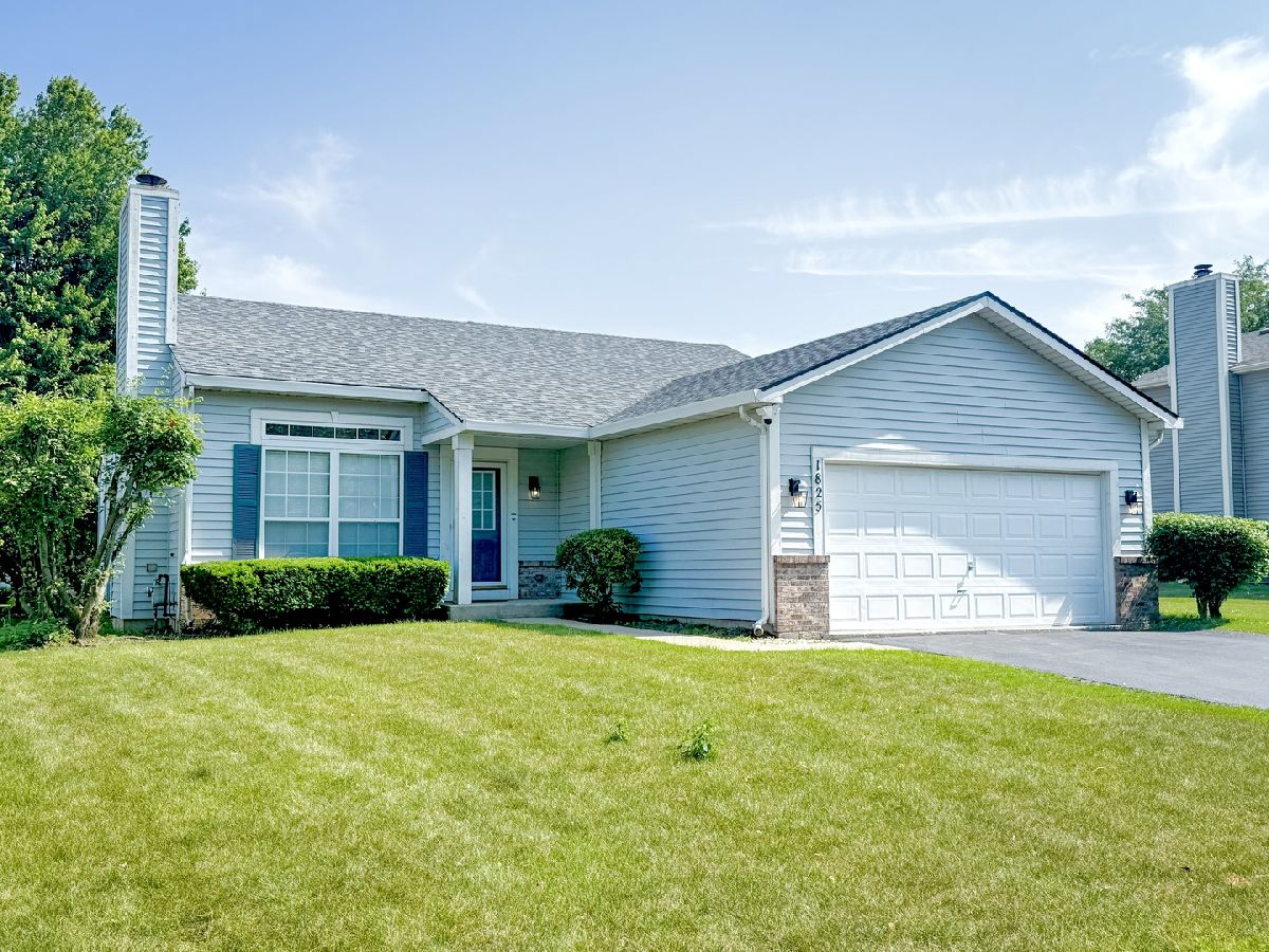  For Rent Bolingbrook Illinois, 1825 Red Bud
