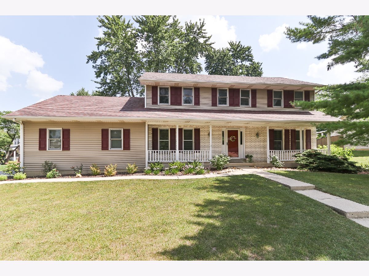  Sold Roselle Illinois, 135 Richmond