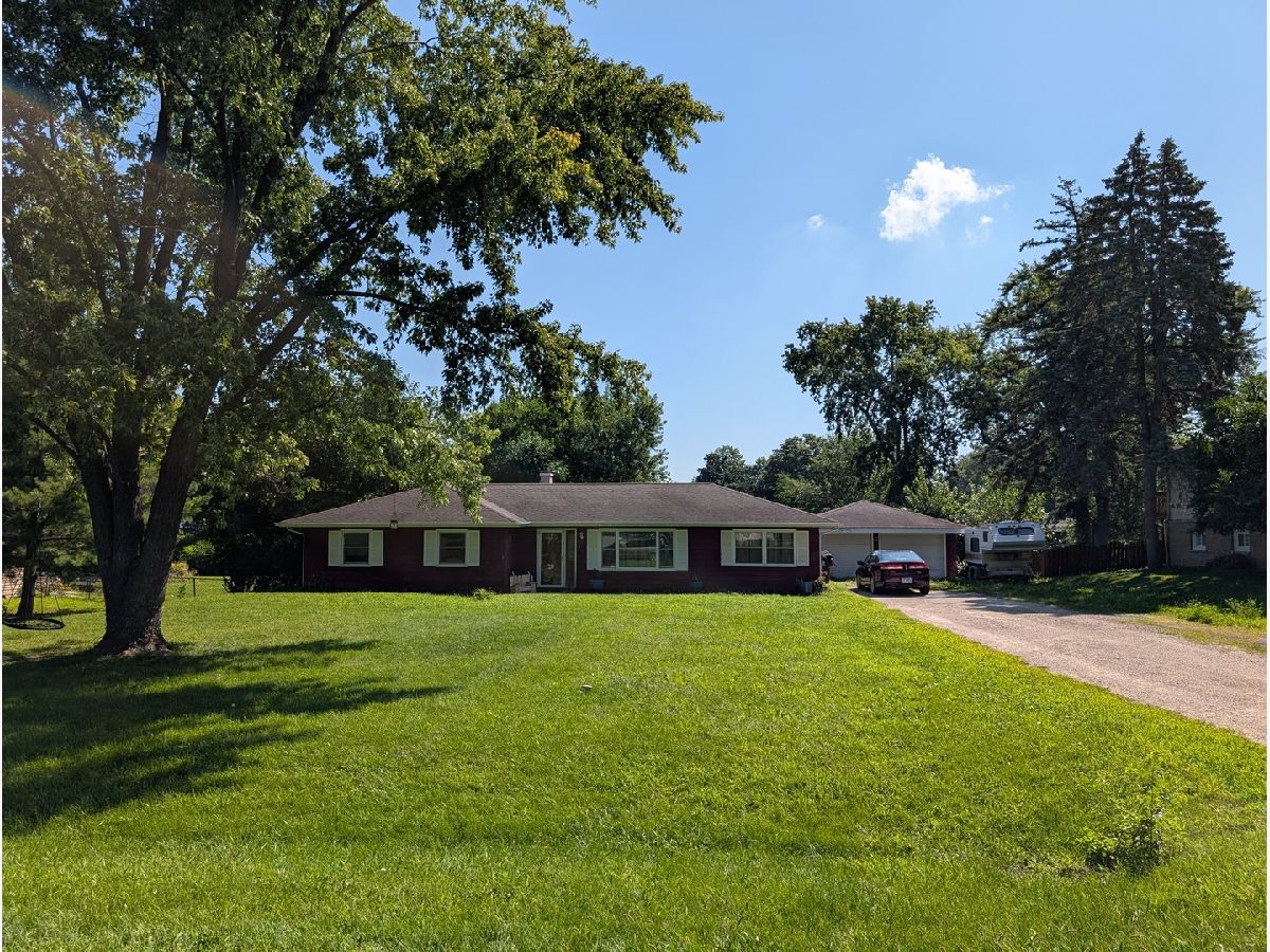 Homes For Sale Murphy Acres Joliet Illinois, 1010 Cassie Drive