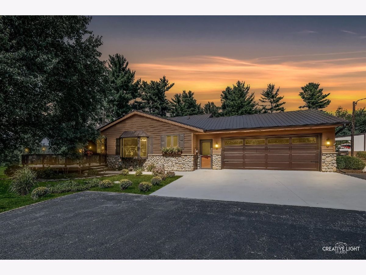  For Sale Chana Illinois, 4844 Woody's Lane