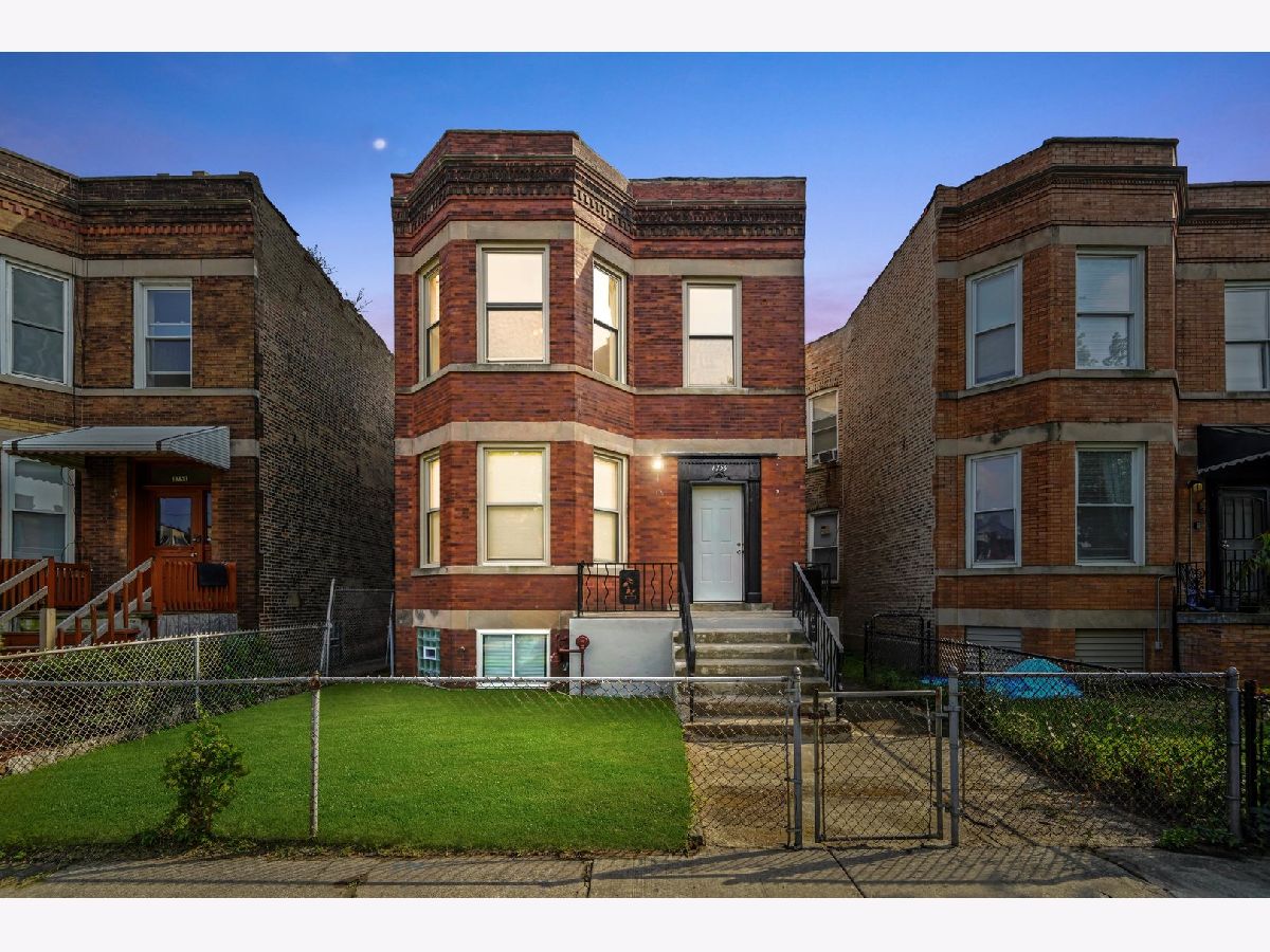 Sold Chicago Illinois, 1759 72nd