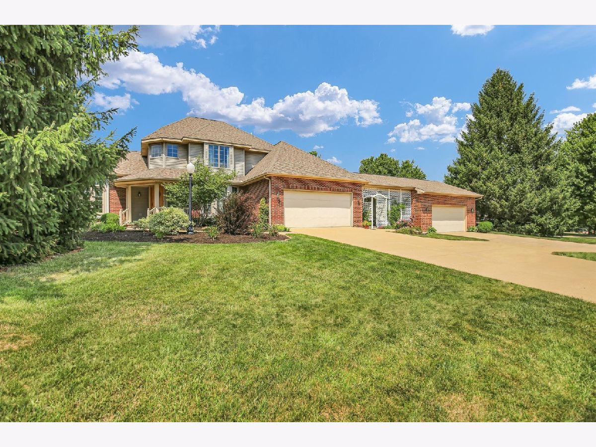  For Sale Mahomet Illinois, 2404 Fogel Road
