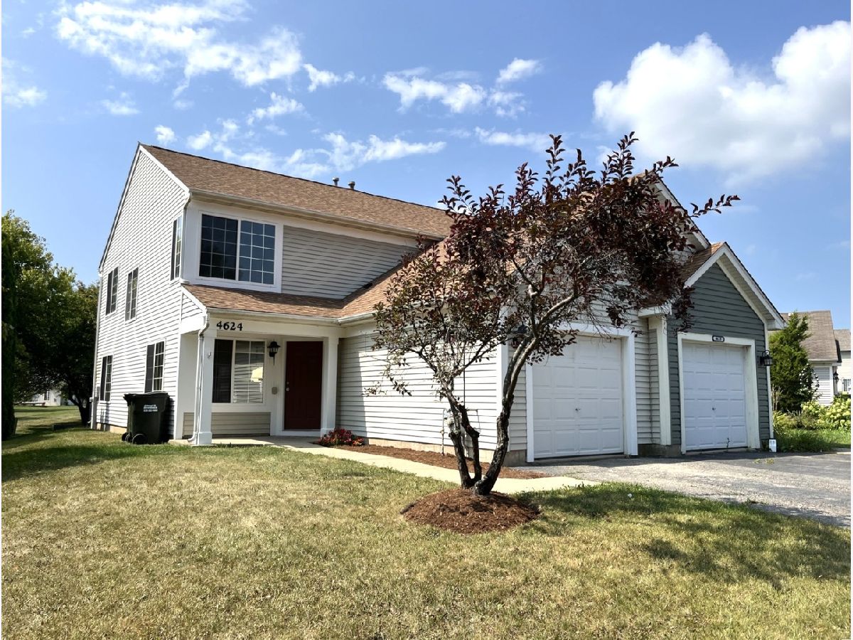  Rented Lake In The Hills Illinois, 4624 Courtney