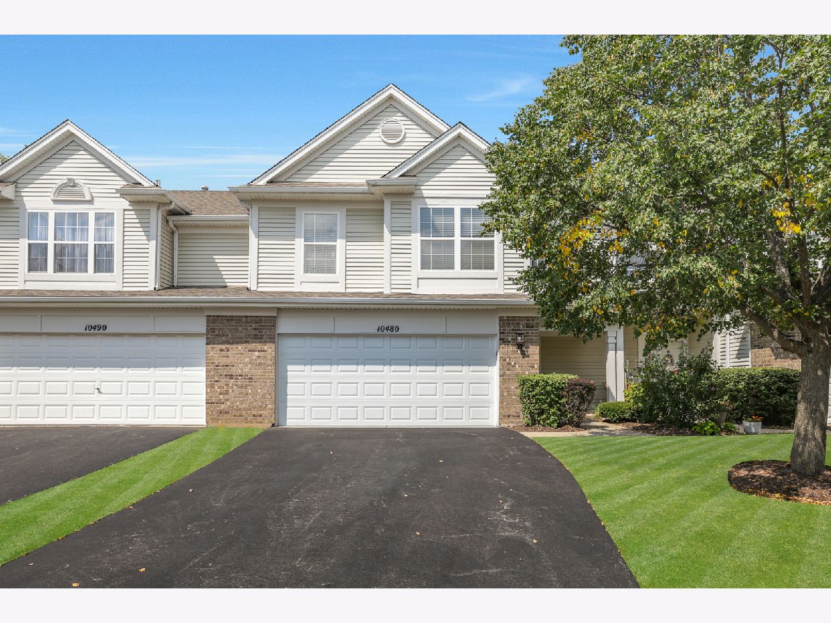 Rented Huntley Illinois, 10480 Wakefield