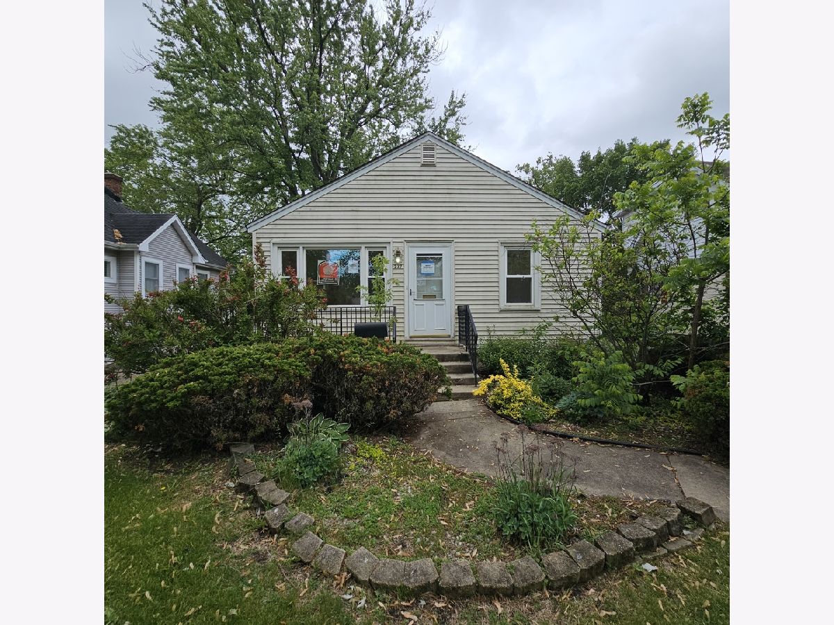 Sold Villa Park Illinois, 237 Pine