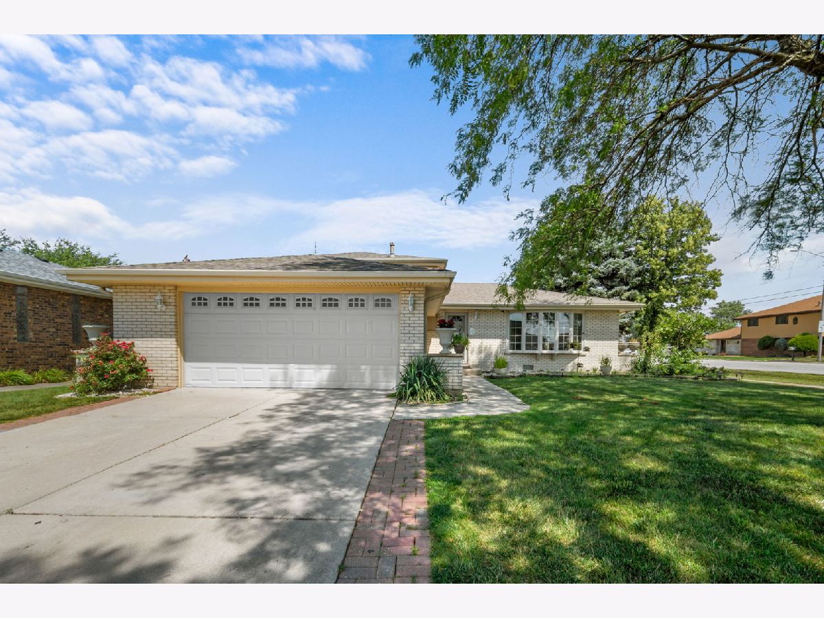  For Sale Tinley Park Illinois, 8400 167th Street