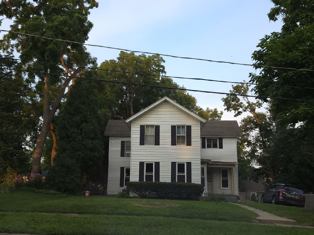  For Rent Huntley Illinois, 10906 Woodstock
