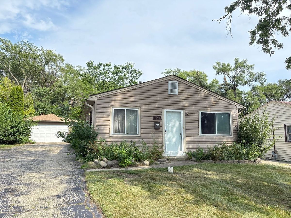  Sold Glendale Heights Illinois, 1543 Highland