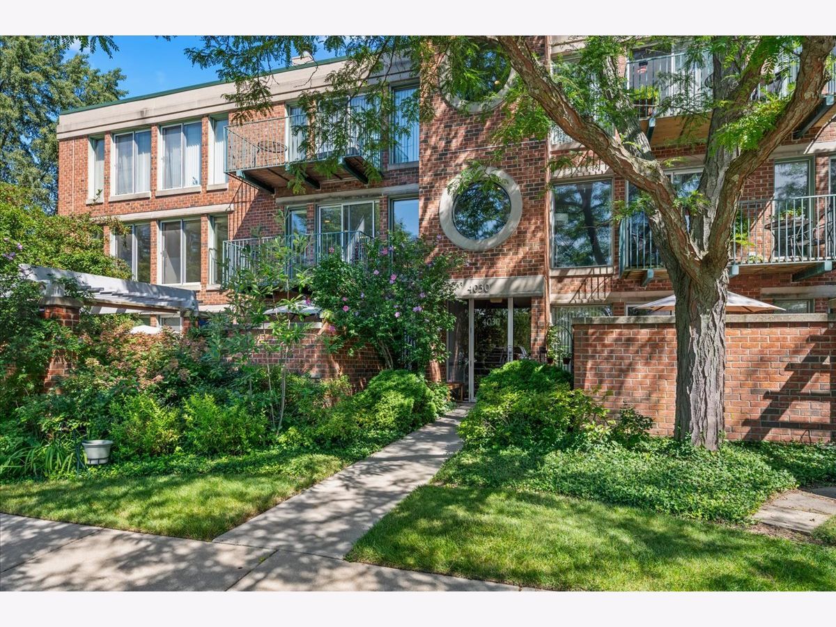  For Sale Northfield Illinois, 4030 Arbor Lane