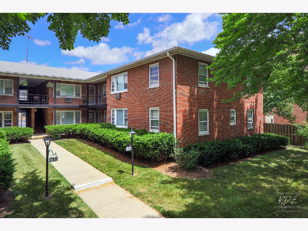  Rented Naperville Illinois, 129-133 Franklin