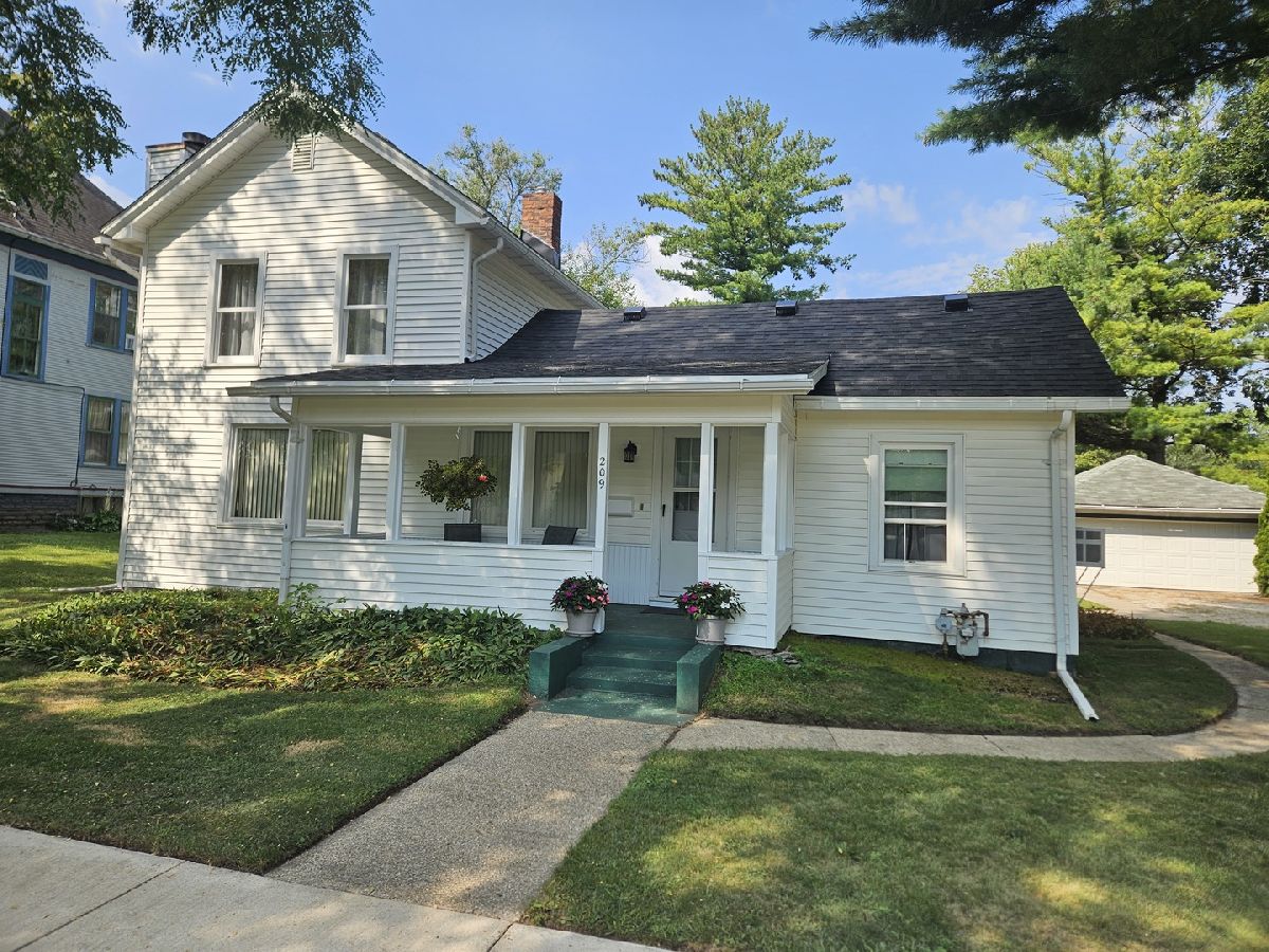  Sold Momence Illinois, 209 Maple