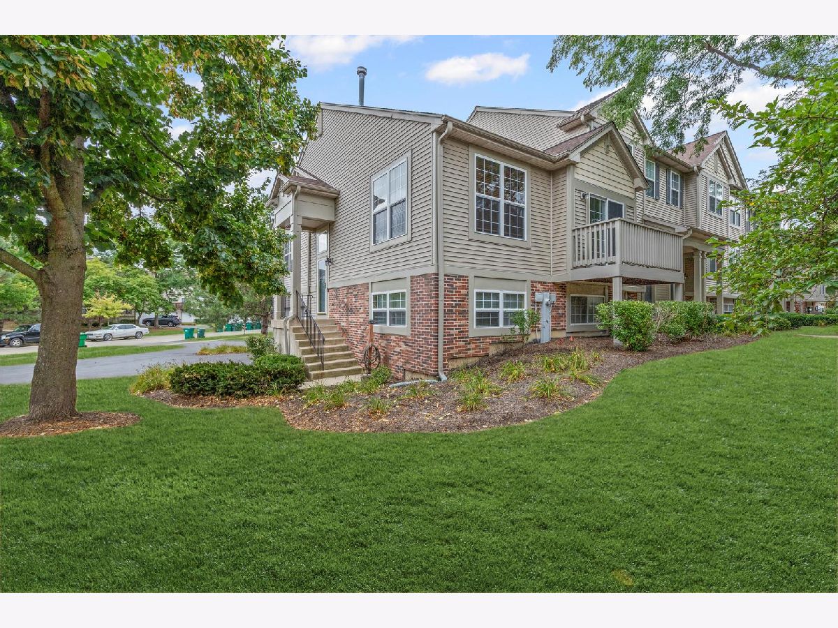  For Rent Grayslake Illinois, 1047 Chadwick