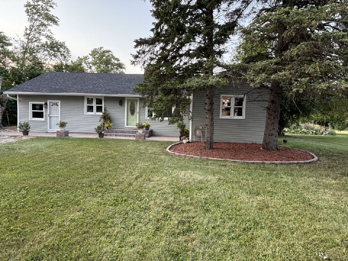 Homes For Sale Olympia Gardens Chicago Heights Illinois, 2312 209th Street