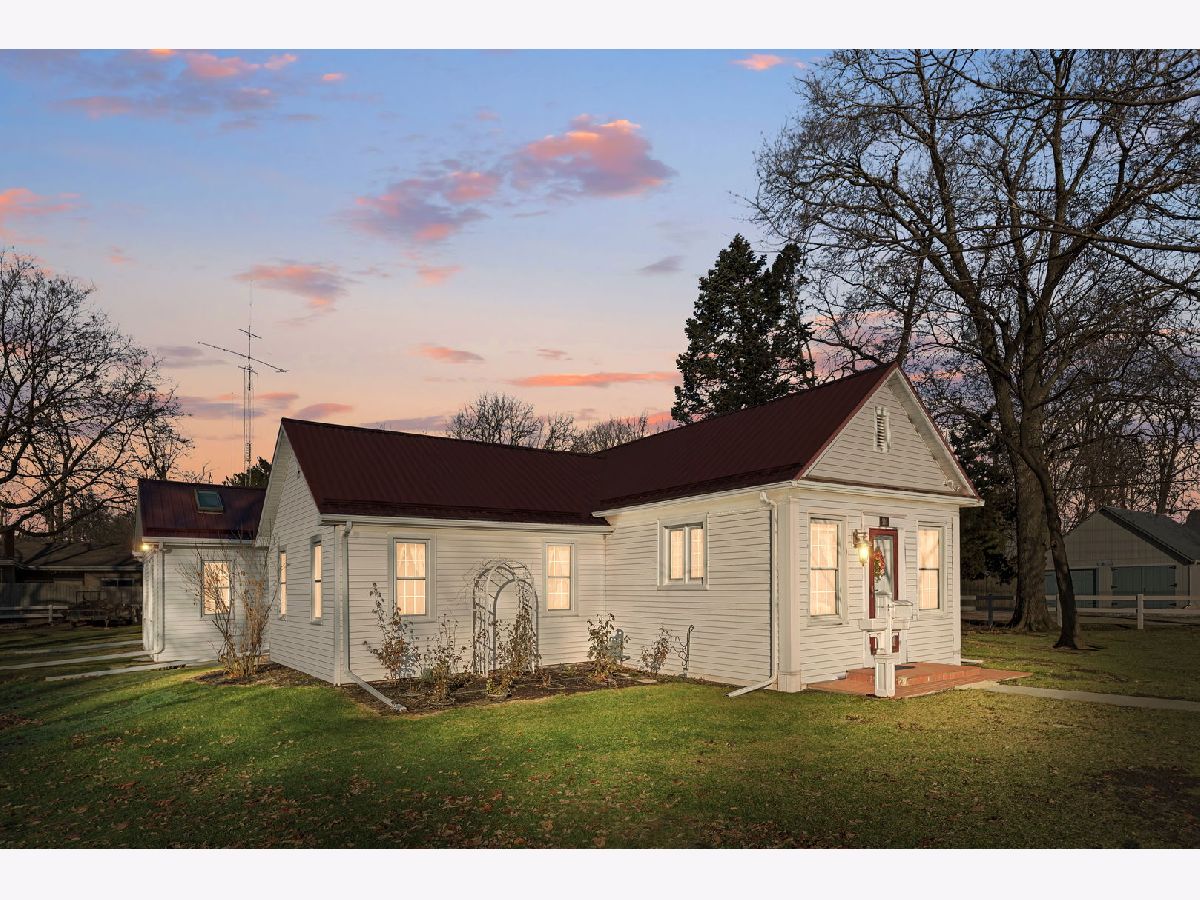  For Sale Momence Illinois, 516 2nd Street