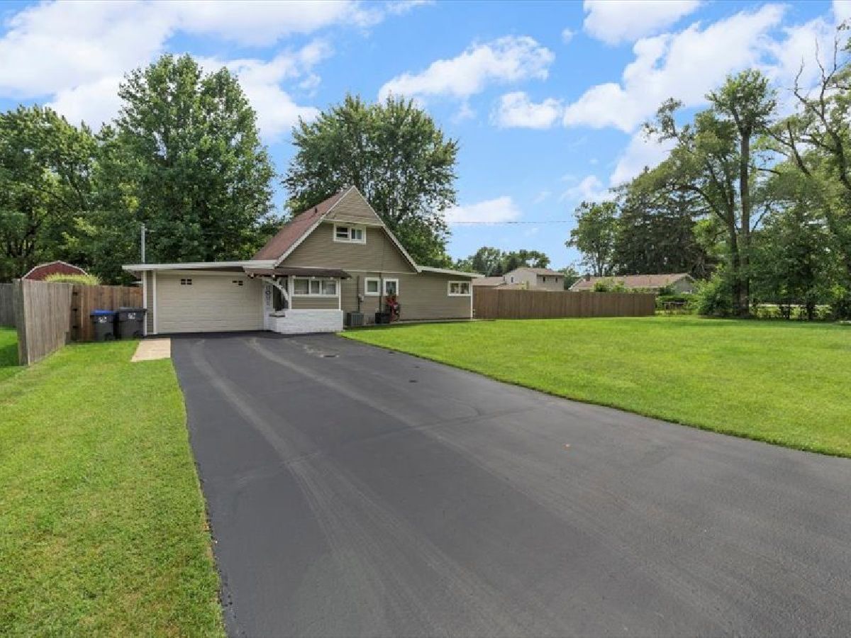  For Sale Beach Park Illinois, 10205 Ames Avenue