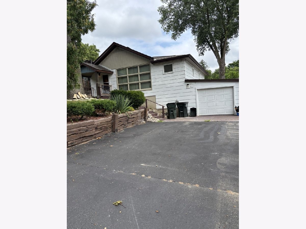  For Sale Spring Grove Illinois, 38227 3rd Avenue