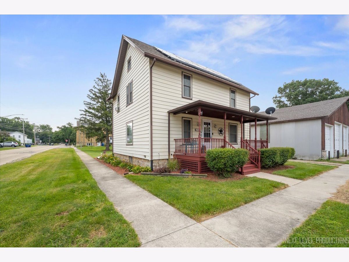  For Sale Hinckley Illinois, 194 May Street
