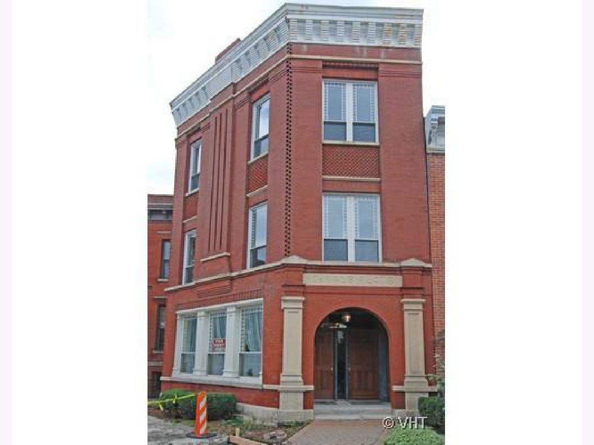 Rented Chicago Illinois, 2109 Polk