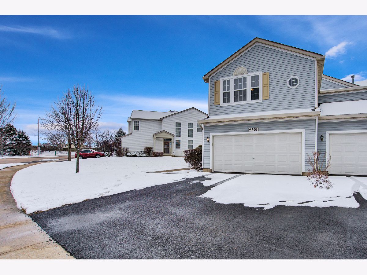 Townhomes & Condos For Rent Reflections Aurora Illinois, 2501 Reflections