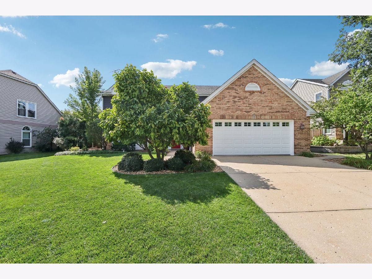  For Sale Bloomingdale Illinois, 306 Orchard Lane