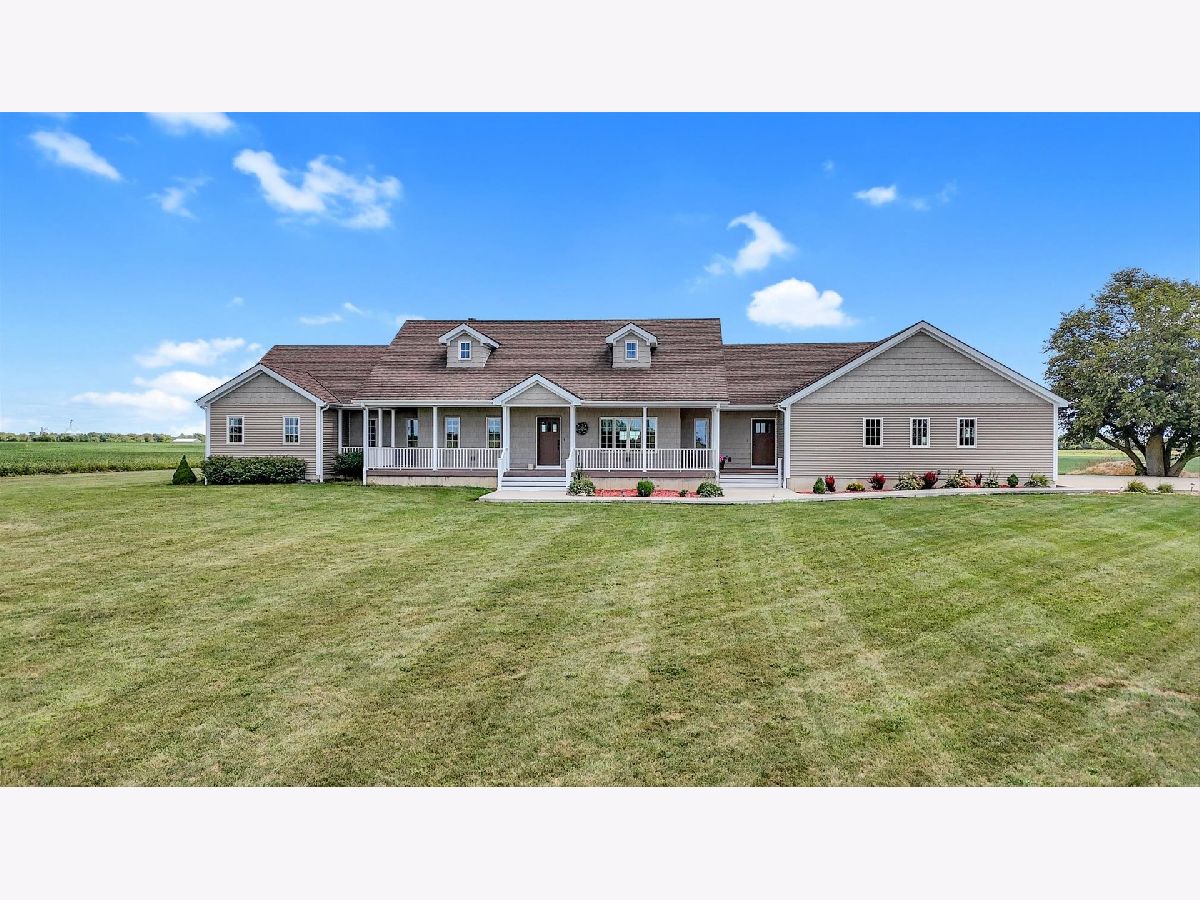  For Sale Rankin Illinois, 40625 170 East Road