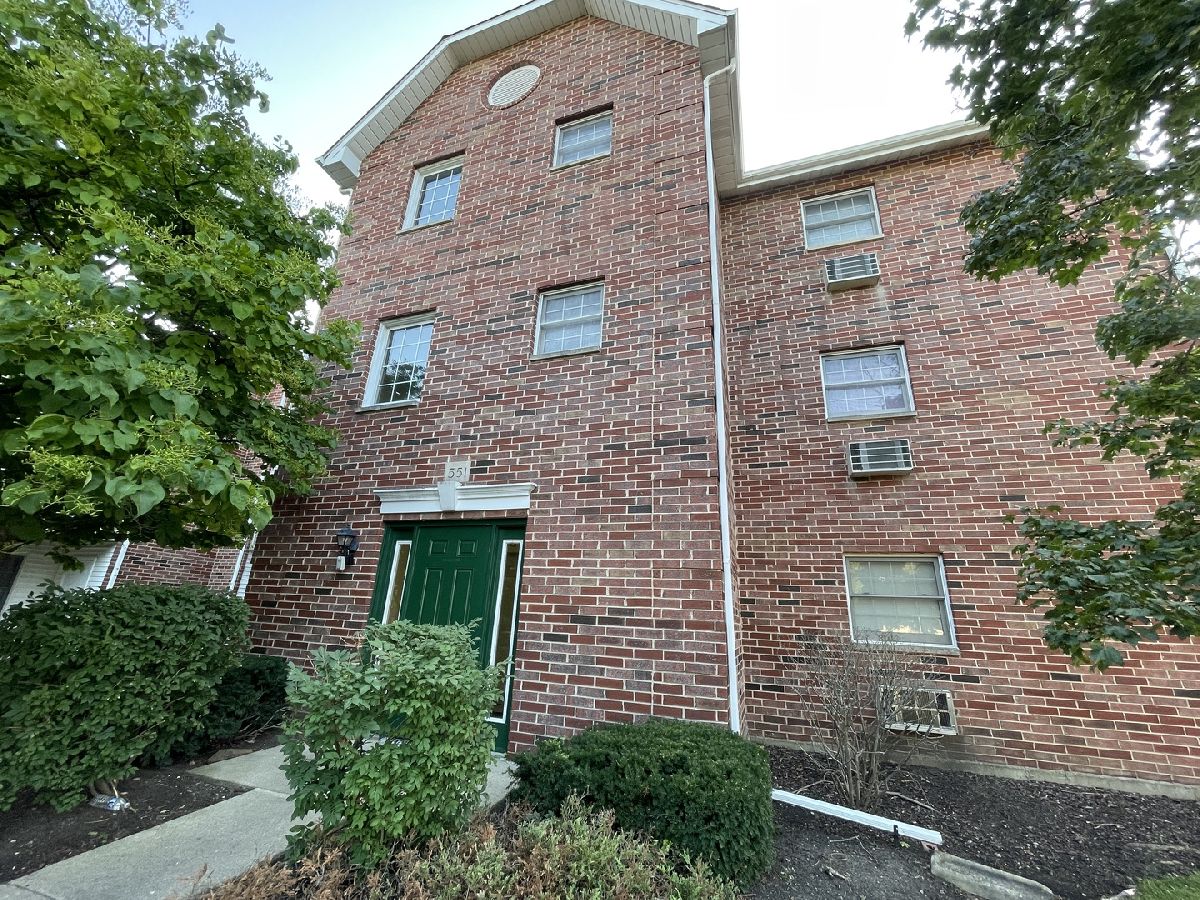  For Rent Woodstock Illinois, 551 Leah
