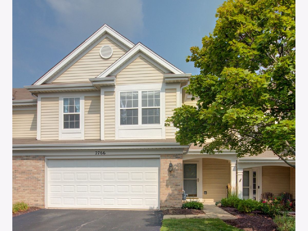 Townhomes For Rent Parkside At Countryside Aurora Illinois, 2766 Borkshire