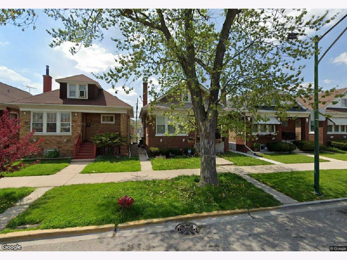  For Sale Chicago Illinois, 2830 Mobile Avenue