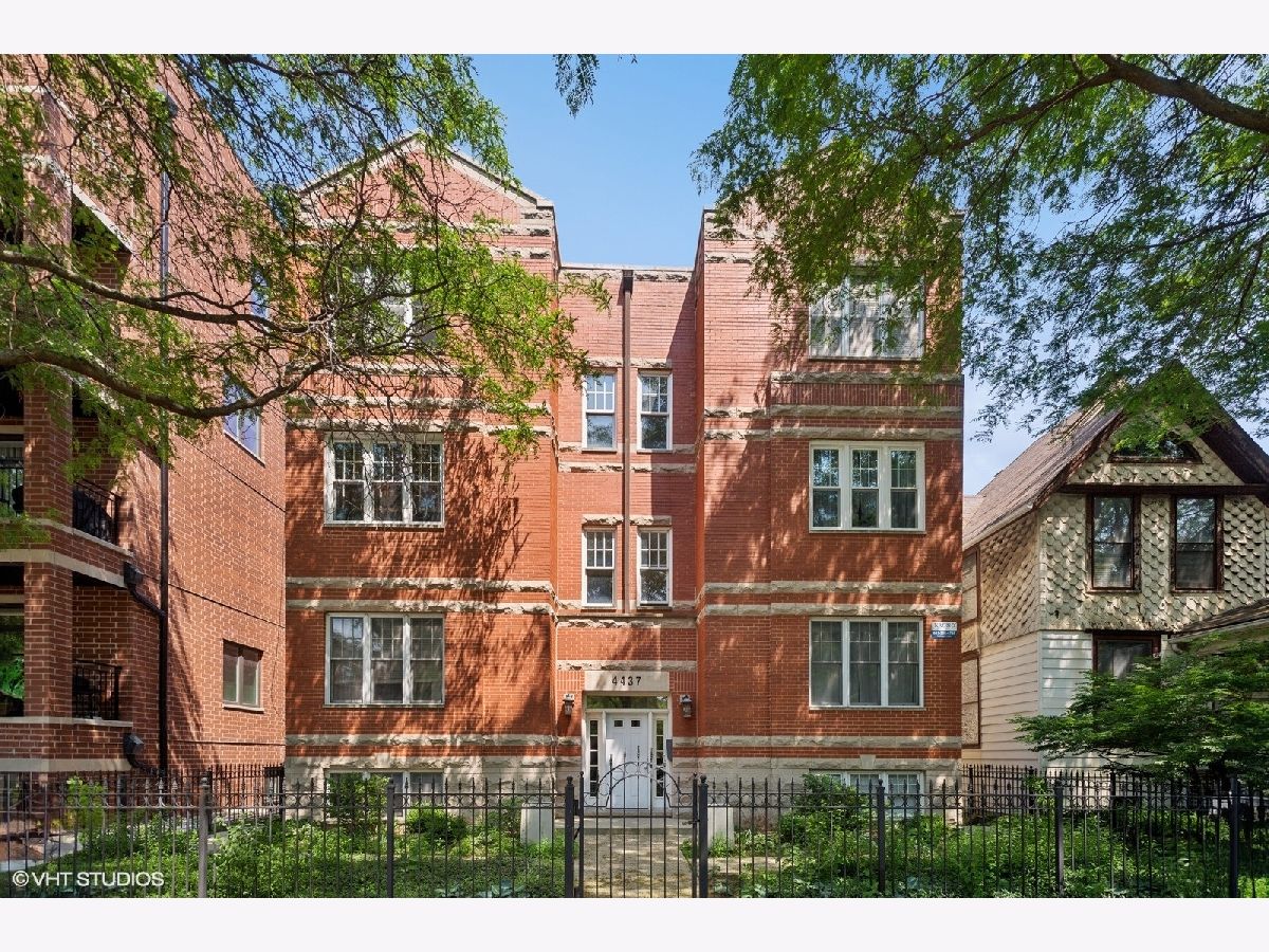  Sold Chicago Illinois, 4437 Ashland