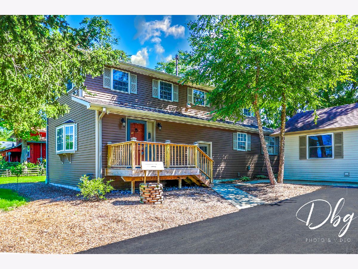  For Sale Wauconda Illinois, 25721 Lakeview Avenue