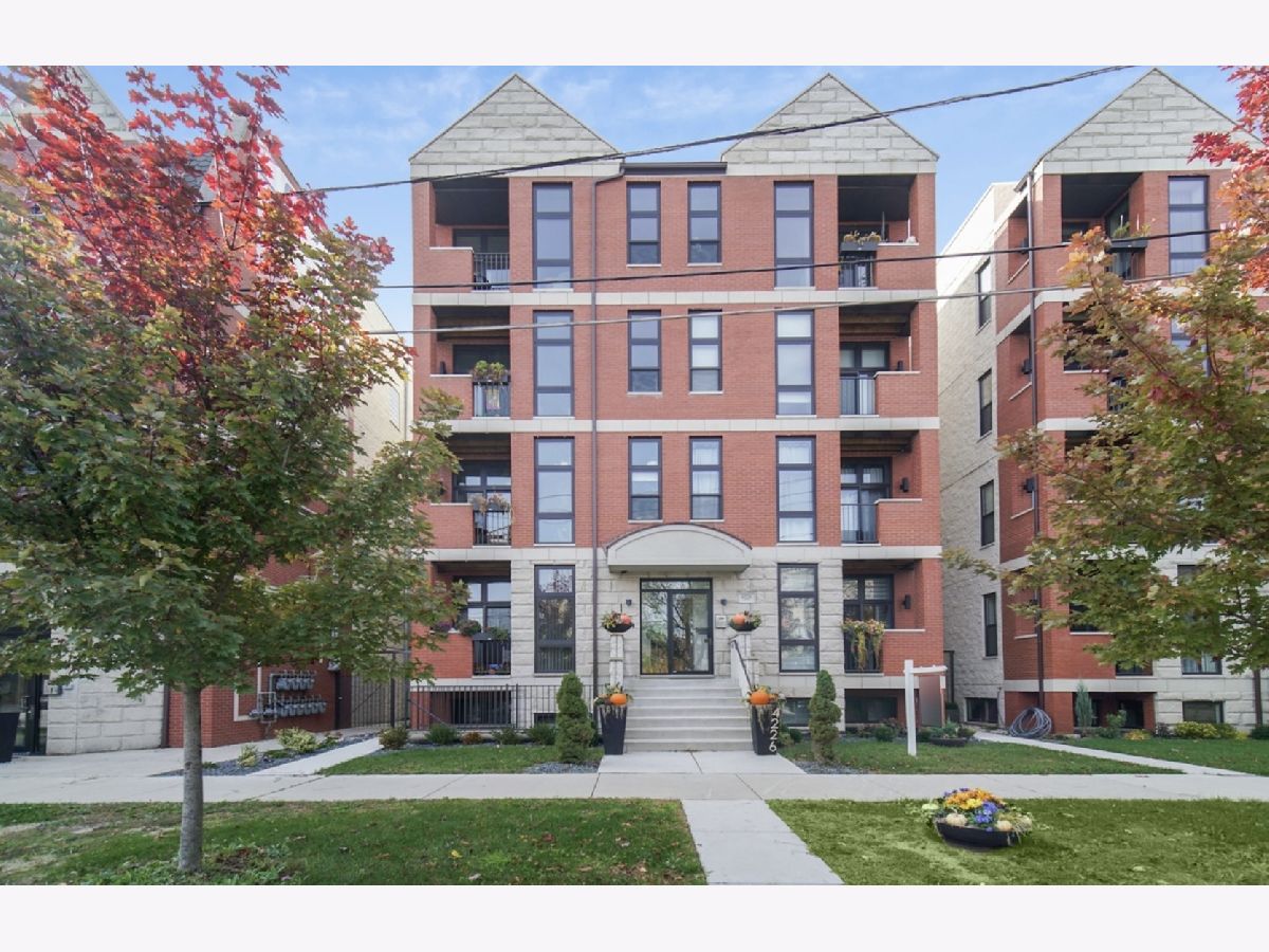  For Sale Chicago Illinois, 4226 Ellis Avenue
