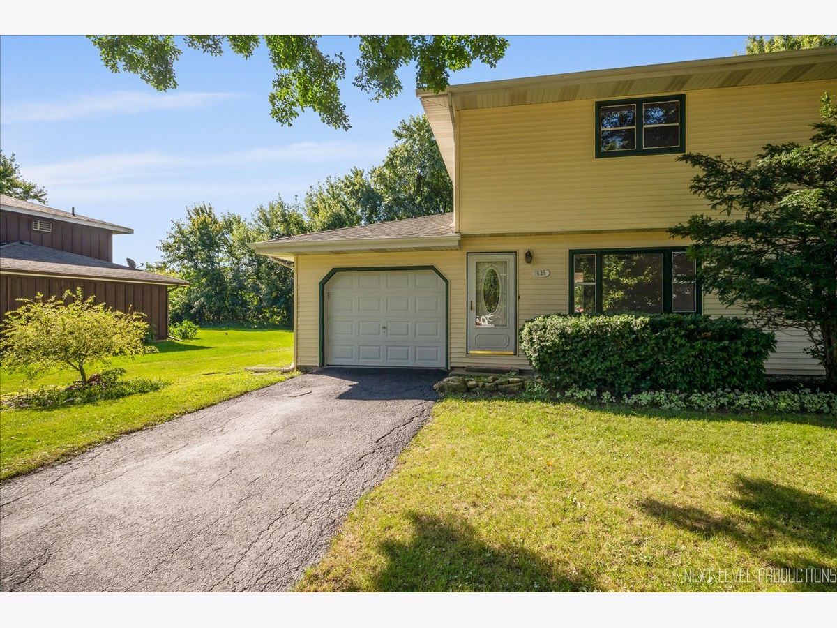  For Sale Hinckley Illinois, 635 James Street