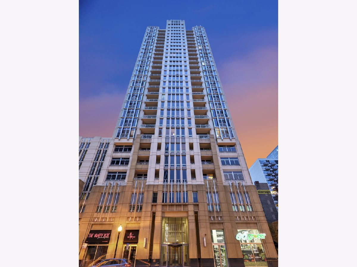  Rented Chicago Illinois, 1400 Michigan