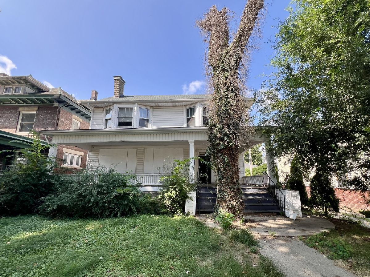  For Sale Decatur Illinois, 233 Edward Street
