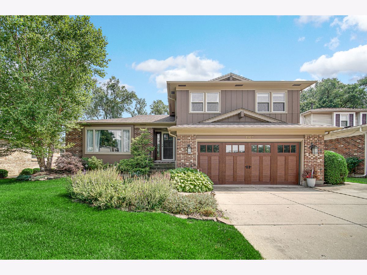 Homes & Condos & Townhomes For Sale Kingsport Village Wheeling Illinois, 1167 Longtree Lane