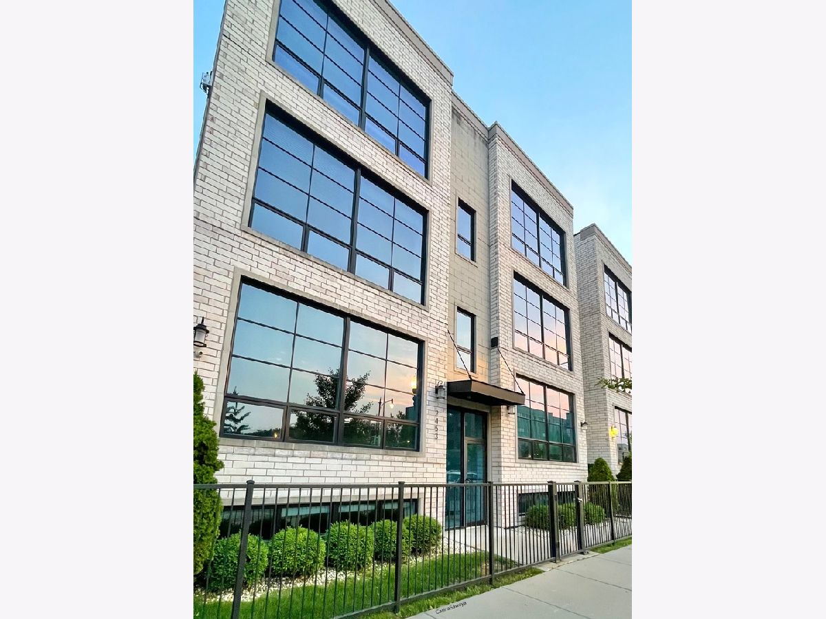  For Rent Chicago Illinois, 2453 Irving Park