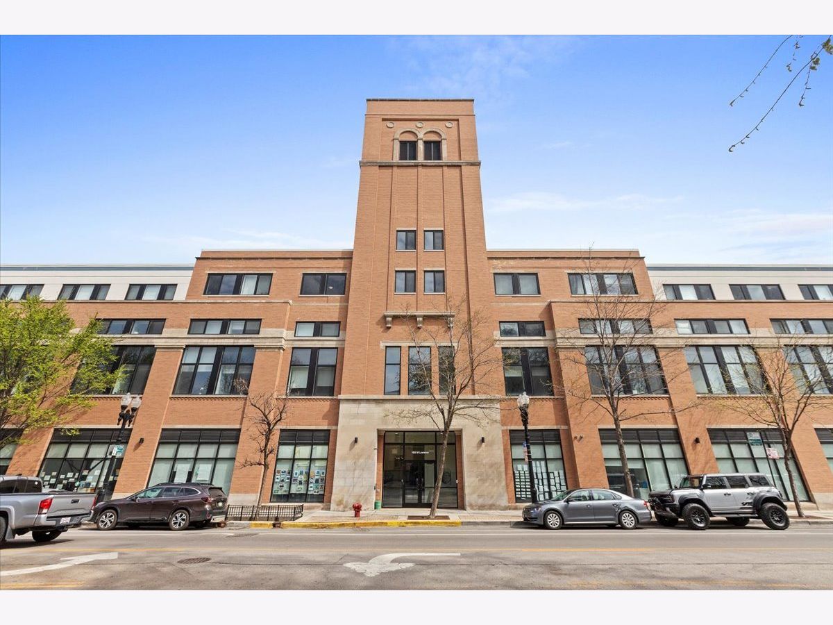  Rented Chicago Illinois, 1900 Lawrence