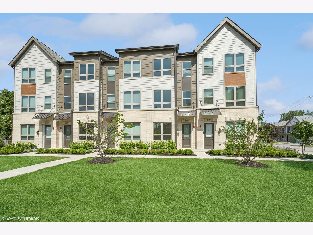  For Rent Oak Forest Illinois, 15653 Lamon