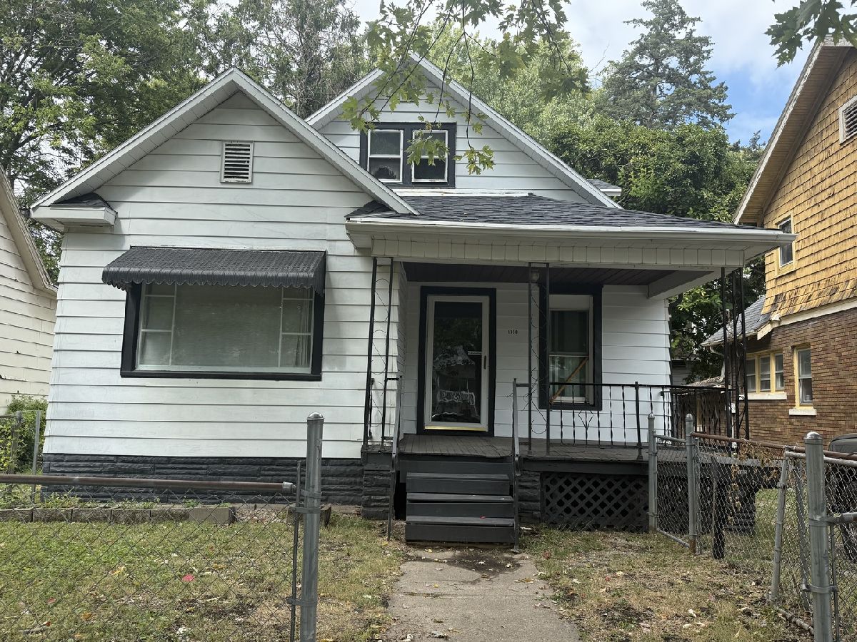  For Sale Decatur Illinois, 1850 Prairie Street