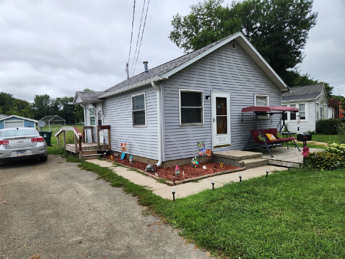  For Sale Rock Falls Illinois, 1317 Prophet Road