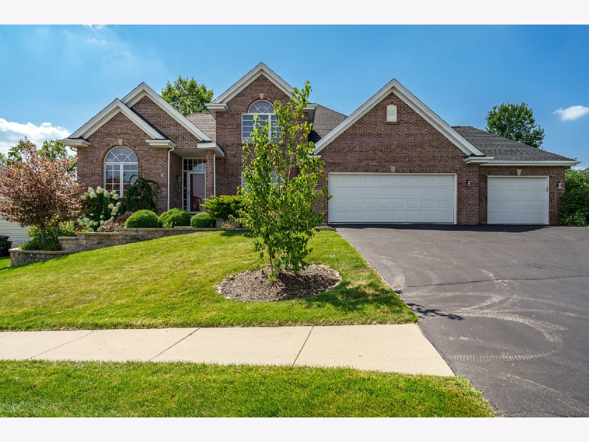  For Sale Loves Park Illinois, 12592 Tweed Drive
