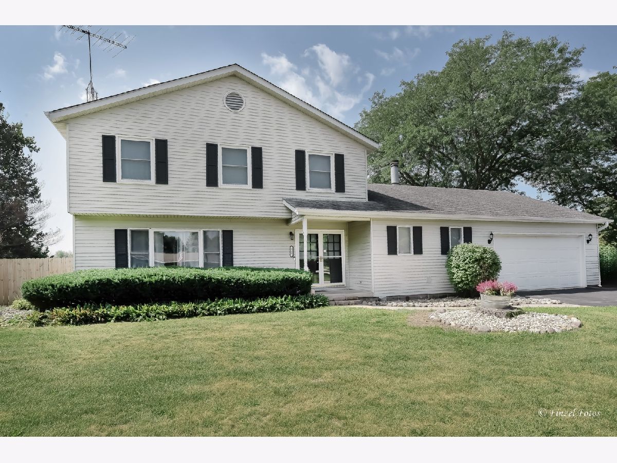  For Sale Cortland Illinois, 150 Carol Avenue