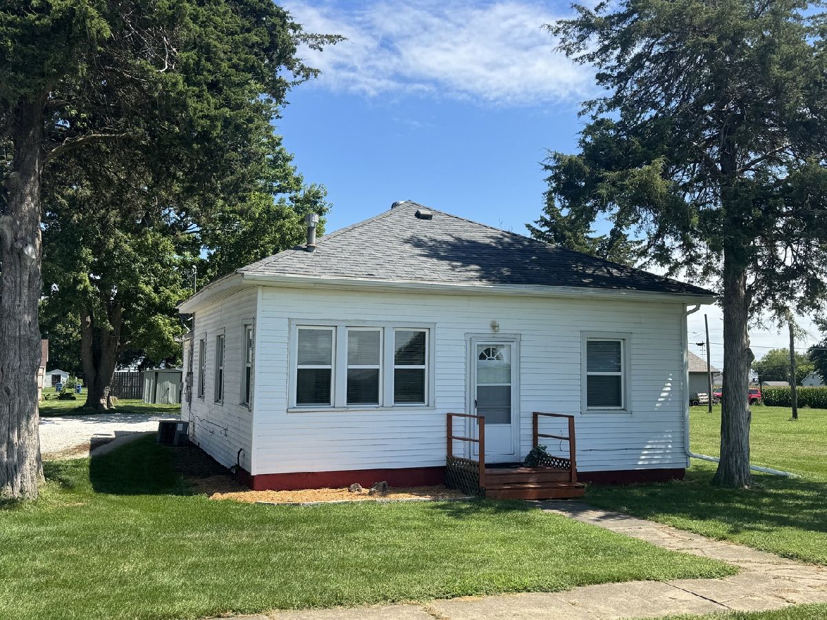  Sold Cherry Illinois, 306 4th